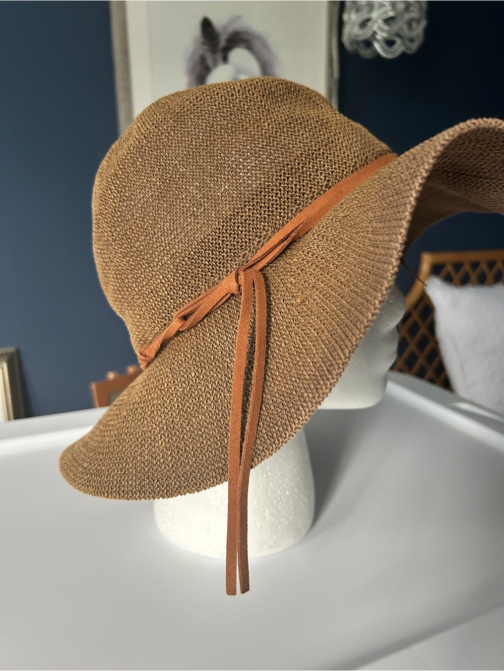 Marcus Adler NY Brown Open-Knit Packable Sun Hat – Like New